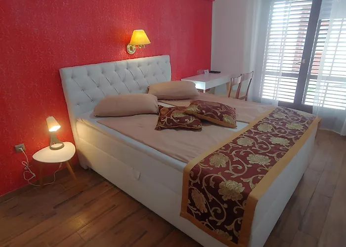 Πανσιόν Senegacnik Πορτορόζ